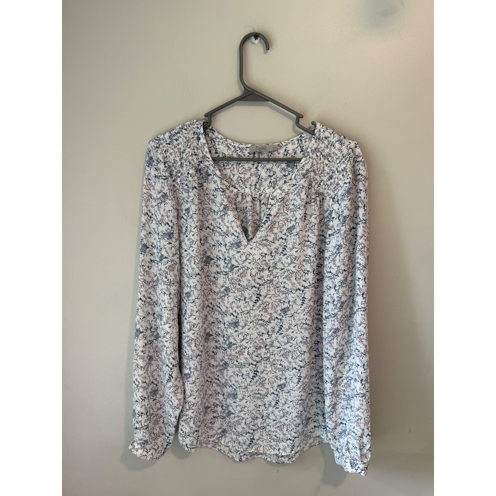 Dalia Womens XL Floral V-Neck Smocked Shoulder Long Sleeve Blouse White Blue